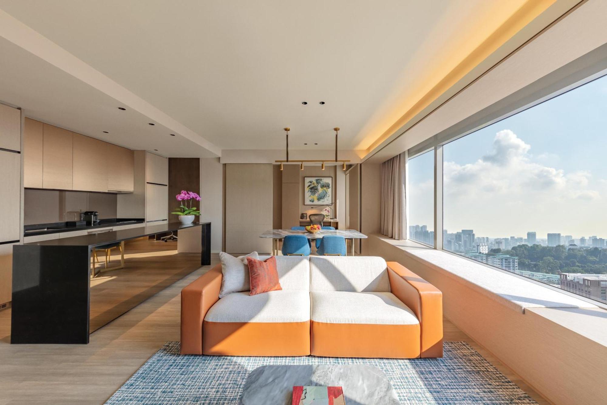 One-Bedroom Apartment Penthouse Duplex