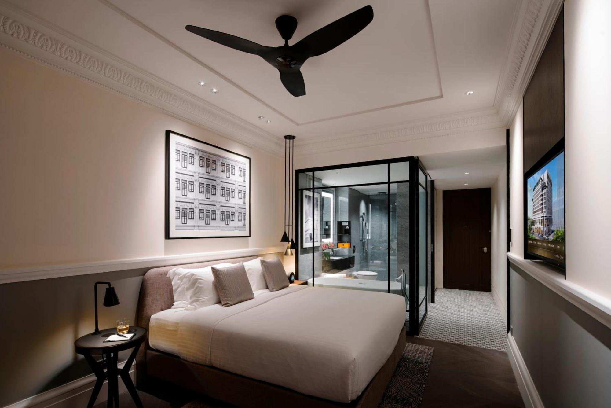 Premier Room