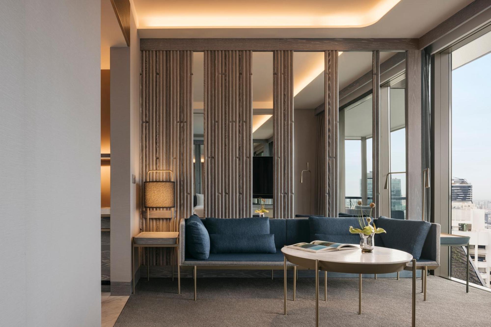 Cloud Terrace Suite