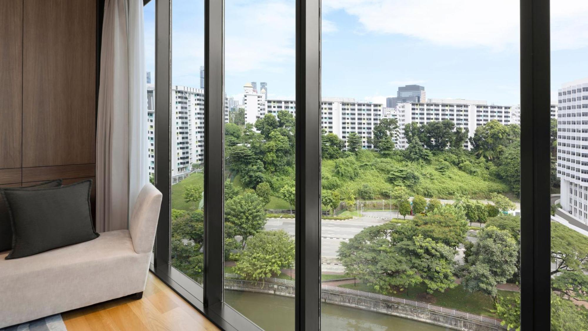 Penthouse King Suite with River View