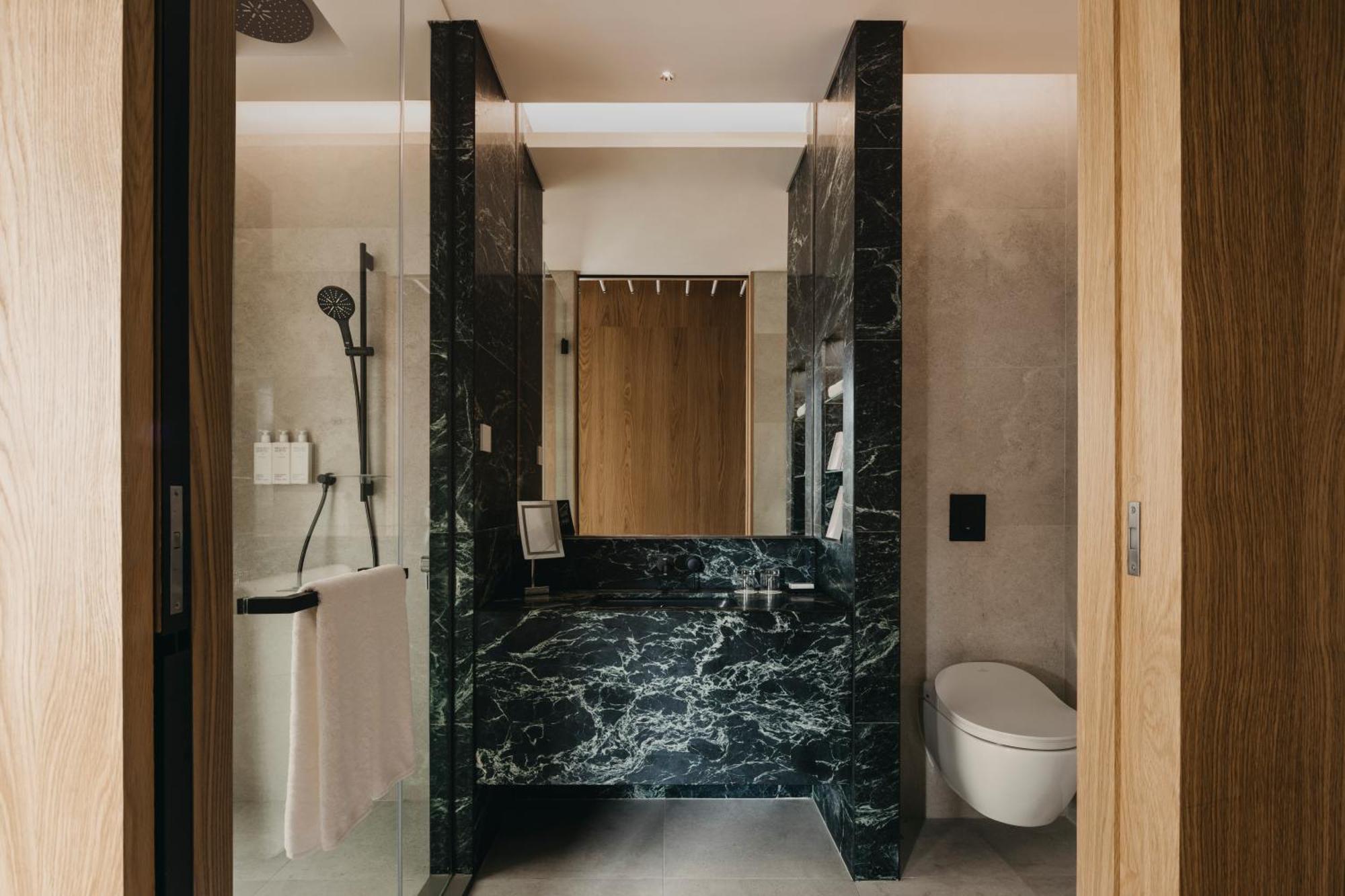 Shophouse Suite Club Benefits