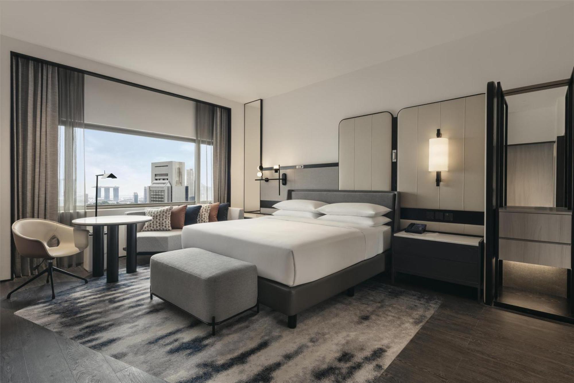 King Suite Marina Bay View Lounge Access