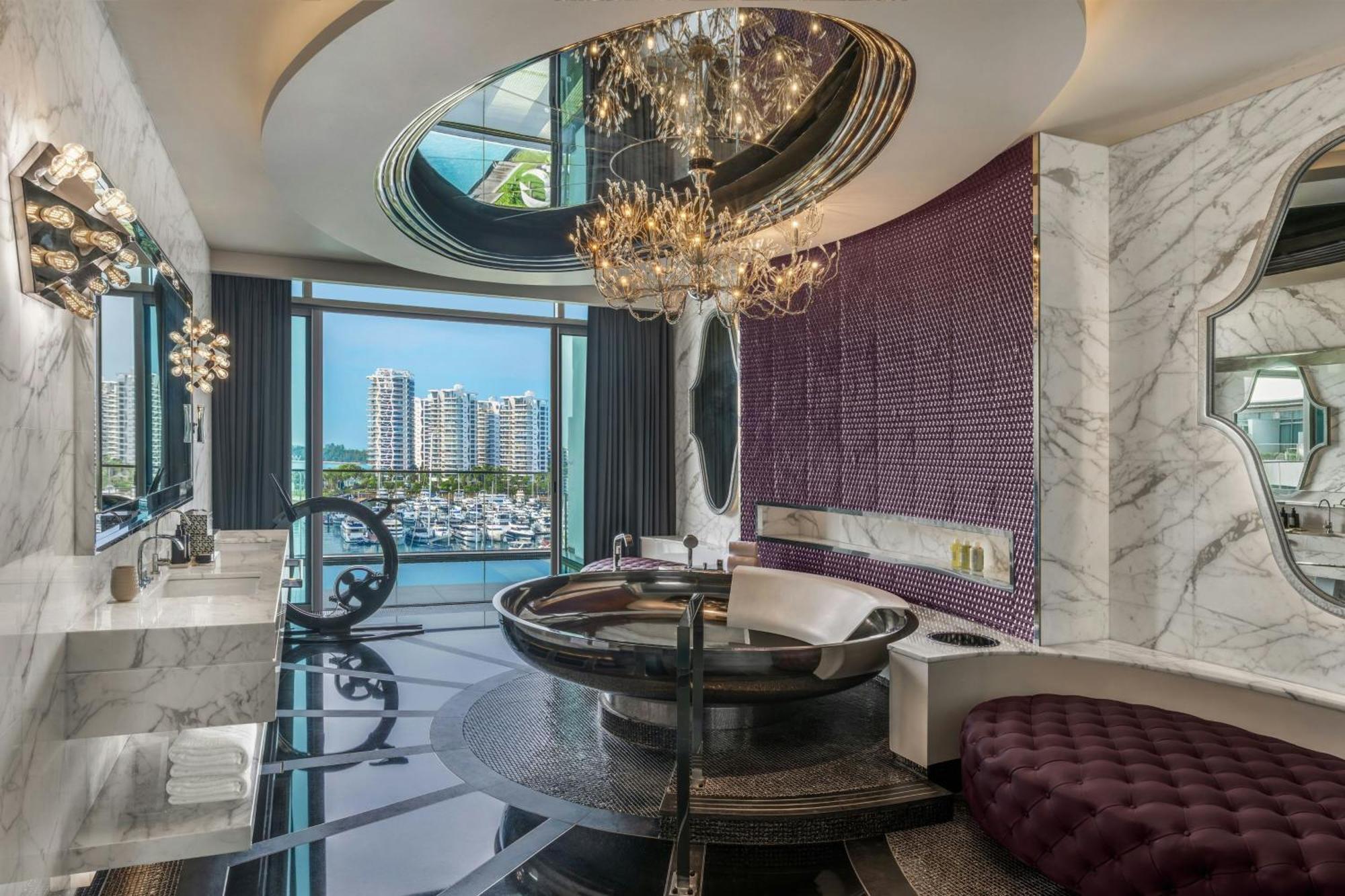 Penthouse 1 Bedroom Presidential Suite 1 Super King Bed Balcony Top Floor Private Outdoor Pool
