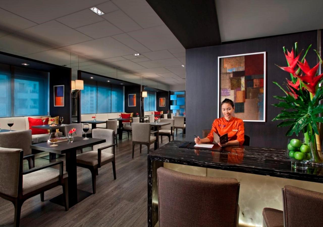 Premier Club King Room,192099649:JPEG