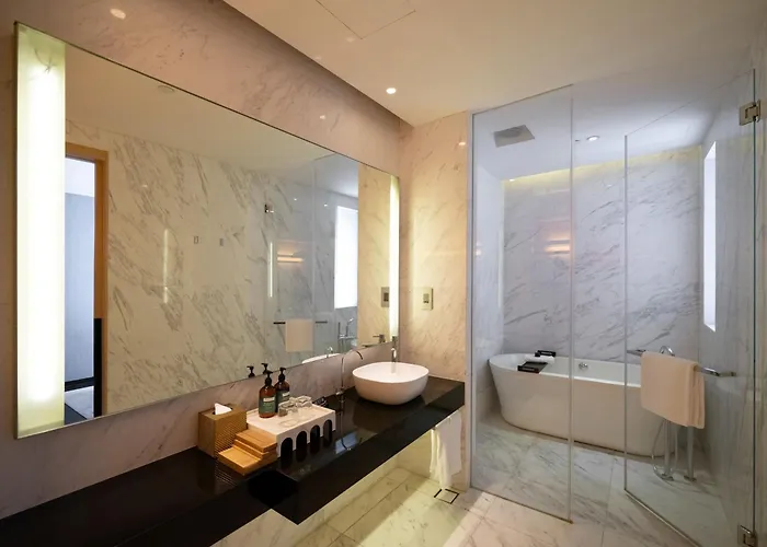 Naumi Hotel Singapore