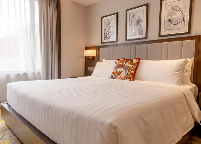 Royal Plaza On Scotts Hotel Singapore